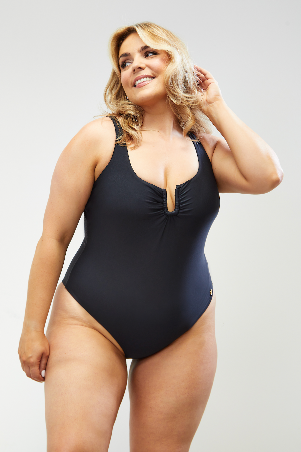 Balconette U-Front Tummy Control Shaping Swimsuit